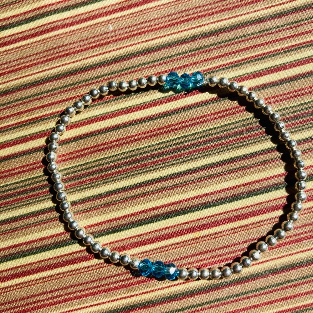 5 Stackable Trendy Beaded Metallic Bracelets With… - image 5